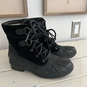 Ugg Women’s Lace Up Boots Black